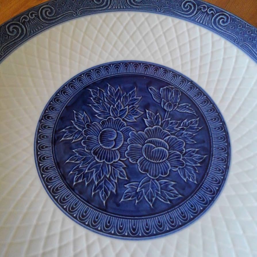 Amazon.co.jp: 有田焼 萬泉窯 大皿 盛り皿 飾り皿 一尺三寸約